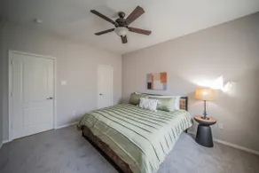 Fully equipped Getaway w/ All NEW Furnishings - Image 4