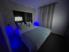 Bed and Breakfast with a spa and sauna - Image 3