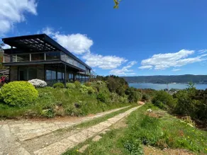 Nice house on a plot, with a pool and ocean views - Image 4