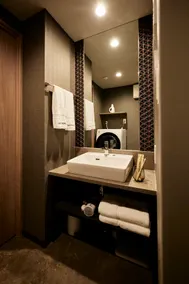 Section L Hatchobori, Deluxe Studio Apartment - H. - Image 4