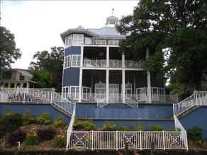 6 Bedrm, 7 Bath, Swimming Pool, Hot Tub, Boat Dock - Image 2