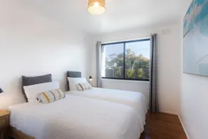 Rosebud Garden Cottage - Image 5
