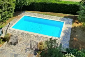 VSC Apartment - with lake and swimming pool view - Image 5