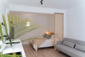 Apartment in the Heart of the City - Image 2