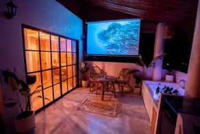 The El Nido Penthouse - Image 2