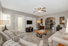 Heart of Melbourne Beach, 1 BR, 1 Block from Ocean - Image 2