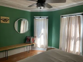 Historic 3 bedroom home 3 blocks from Il. Wesleyan and shopping - Image 3