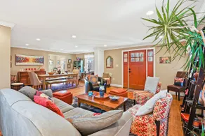 Arlington Home—Close to DC attractions - Image 2