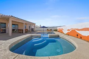 House + Casita | Heated Spa & Pool | Mini-Golf - Image 3