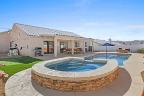 House + Casita | Heated Spa & Pool | Mini-Golf - Image 2