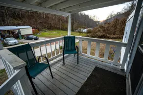 Unit D: 10 Sec Ride to Trail, Sleeps 6! - Image 2