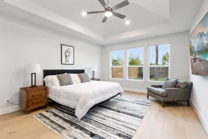 Unique opportunity Brand new 4 bdr house Creekside - Image 3
