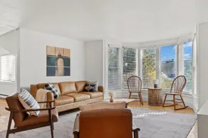 Spacious 9-BR Downtown Residence 3-Min to Okemo - Image 2
