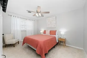 Townie Modern B | King bed | Garage | Central - Image 4