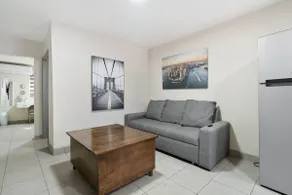 Apartment D, safe, centrally located, practical. - Image 3