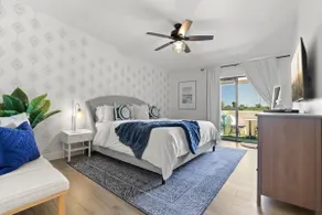 Remodeled - Prime Location - Designer Touches - Image 2