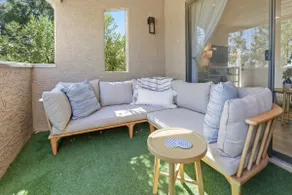 Remodeled - Prime Location - Designer Touches - Image 4