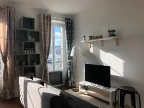 Apartment near the city center. - Image 2