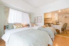 5 minutes direct to Shibuya! 7 minutes walk from Sankenchaya Station, great location for sightseeing - Image 2