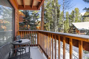 1/2 mi to Peak 8, Balcony Mountain Views + Jet tub - Image 2