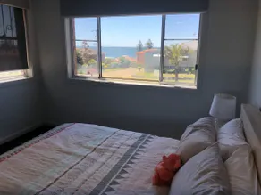 Blue Bay Holiday Home - 280m To Beach - Image 2