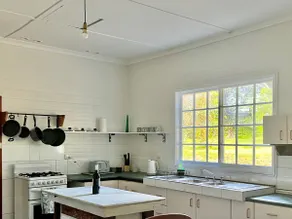 Escape to Hawkesbury Riverfront Cottage - ‘Marli’ - Image 4