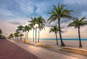 Sleeps 12 · Brand New · 10 Min to Beach · Family - Image 2