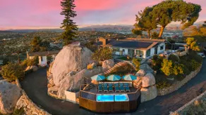 Luxury Dream Home Stunning 360 Views of SD - Image 2