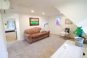 Woodland Guesthouse with Game Room - Image 5