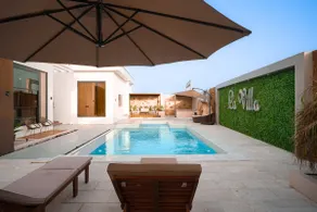 Luxury 2-bedroom villa with private pool - Image 5