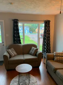 Riverside Retreat - Image 4