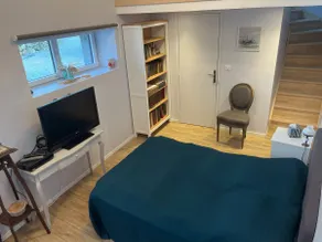 Nice room with bathroom in stone outbuilding - Image 2