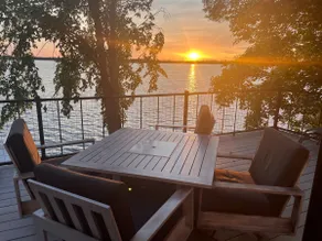 Modern Cozy 4-bedroom cabin is a perfect get-away! - Image 3