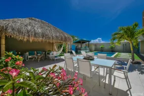 Esmeralda Oasis with private pool and 5 min to the beach! - Image 4