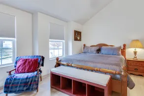 Spacious duplex home in St. Joseph, MO - Image 5