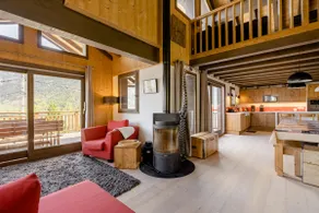 300 m² Chalet – Nordisches Badefass – 3 Vallées – 12 Personen - Image 4