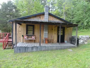 Rustic Country cabin in the woods - Image 4