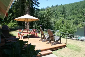 Waterfront Cottage with Fireplace and Dock - Image 3