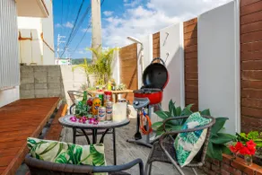 Stylish Exotic Villa by the Sea: BBQ, Easy Access - Image 3
