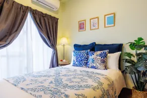 Stylish Exotic Villa by the Sea: BBQ, Easy Access - Image 4