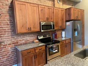 Suite On Main - Image 4