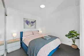 City Heights! 2Bed/1Bath/1Car/Views ~ CBD - Image 4