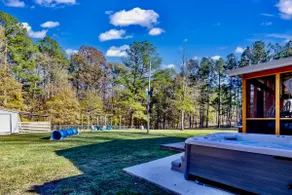 Falls Lake Cottage@Rolling View with saltwater hot tub, fire pit & screen porch - Image 2