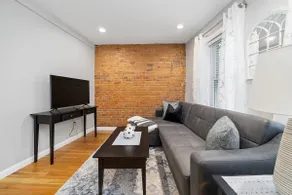 Ideal North End 1brm Central To Everything - Image 5