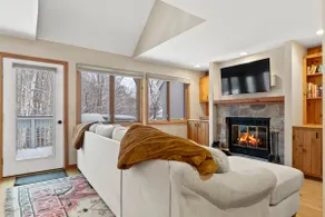 Bella Stratton Mountain Condo - Image 2