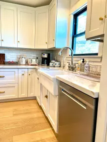 Hilltop View House *newly remodeled* - Image 4