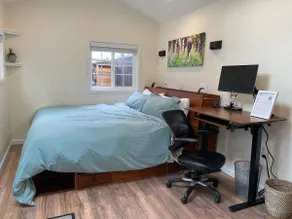 Modern guest house in great location - Image 3