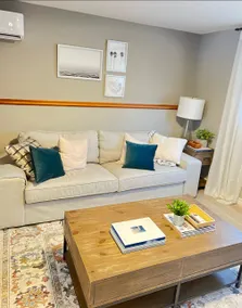 Lower Modern 2BR Home Away From Home - Image 2