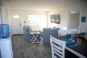 Oceanside waterfront 2/2 home with 55ft dock and paddle equipment - Image 3