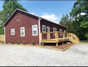 4459-Cozy, relaxing country stay on small farm! - Image 4